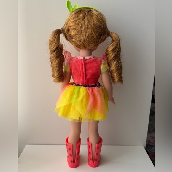 AMERICAN GIRL WELLIEWISHERS WILLA DOLL